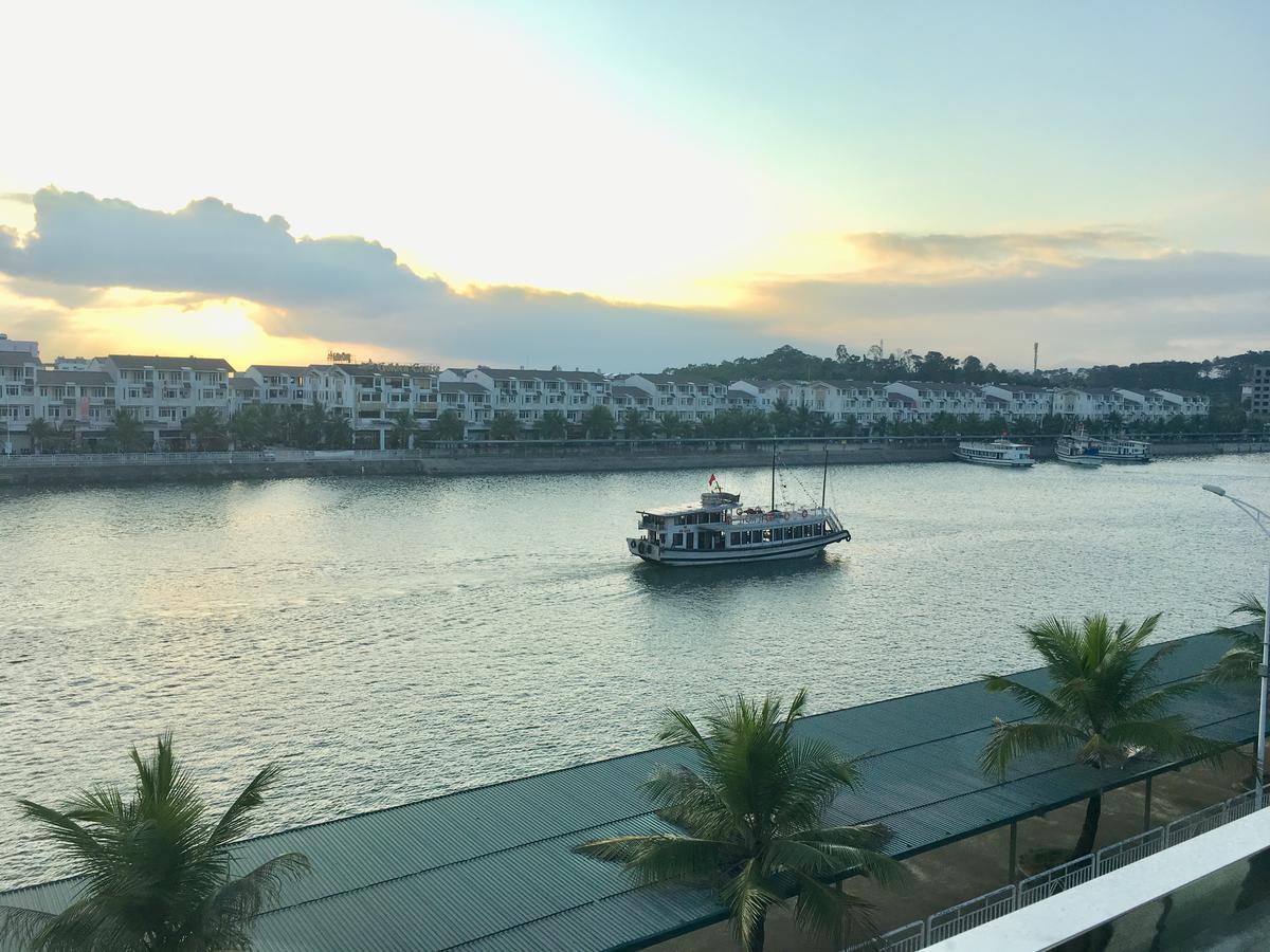 Moc Tra Hotel Tuan Chau Hạ Long-öböl Kültér fotó